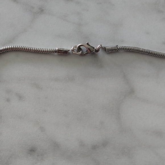 Necklace - Picture 4 of 4